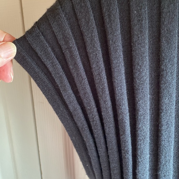 Rails NWT Ashley Vneck Black Cotton Blend Wide Ribbed Knit Dress size medium - Picture 9 of 14